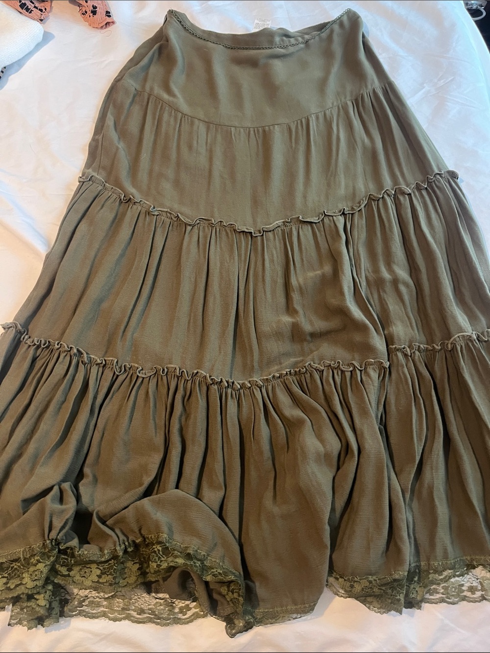 ROMWE Olive Green Tiered Maxi Skirt with Lace Trim
